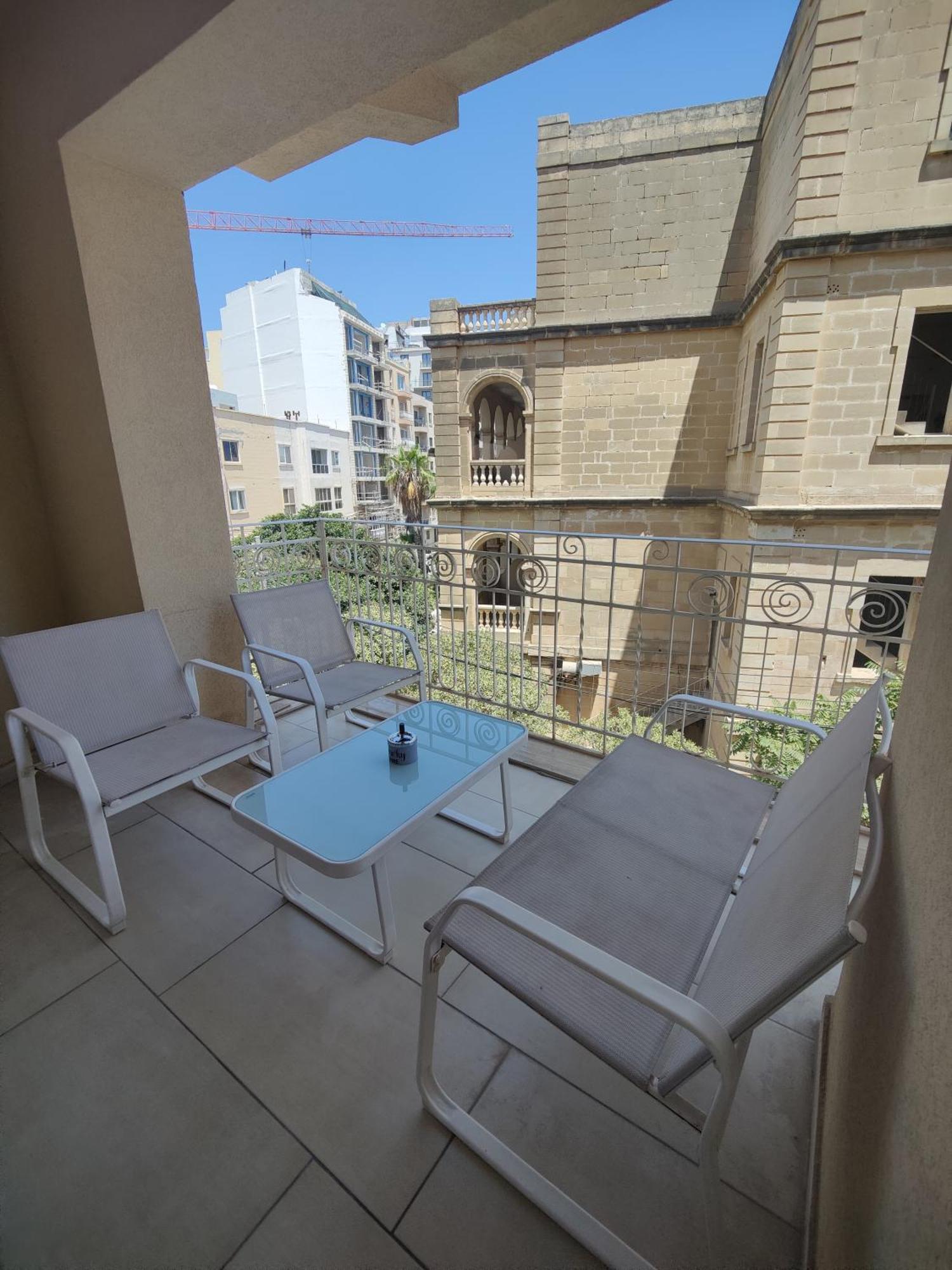 Central Modern Sliema Apartment 6 Eksteriør bilde